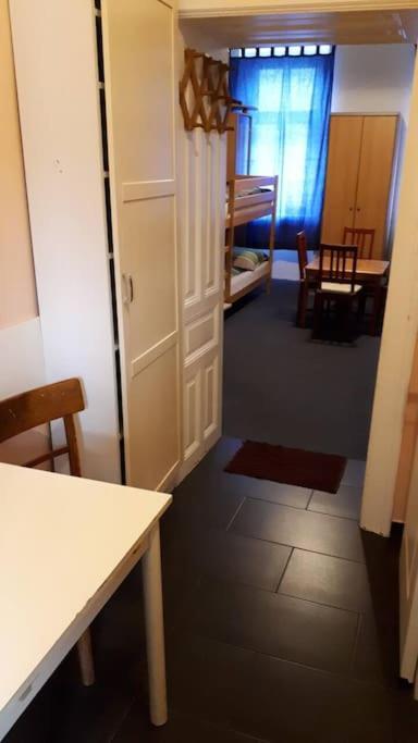 Simple Apartment 10 Minutes To Downtown Βιέννη Εξωτερικό φωτογραφία